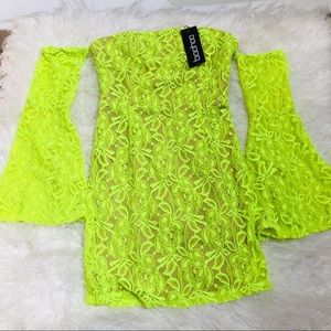 New! Boohoo Neon long sleeve off shoulder …